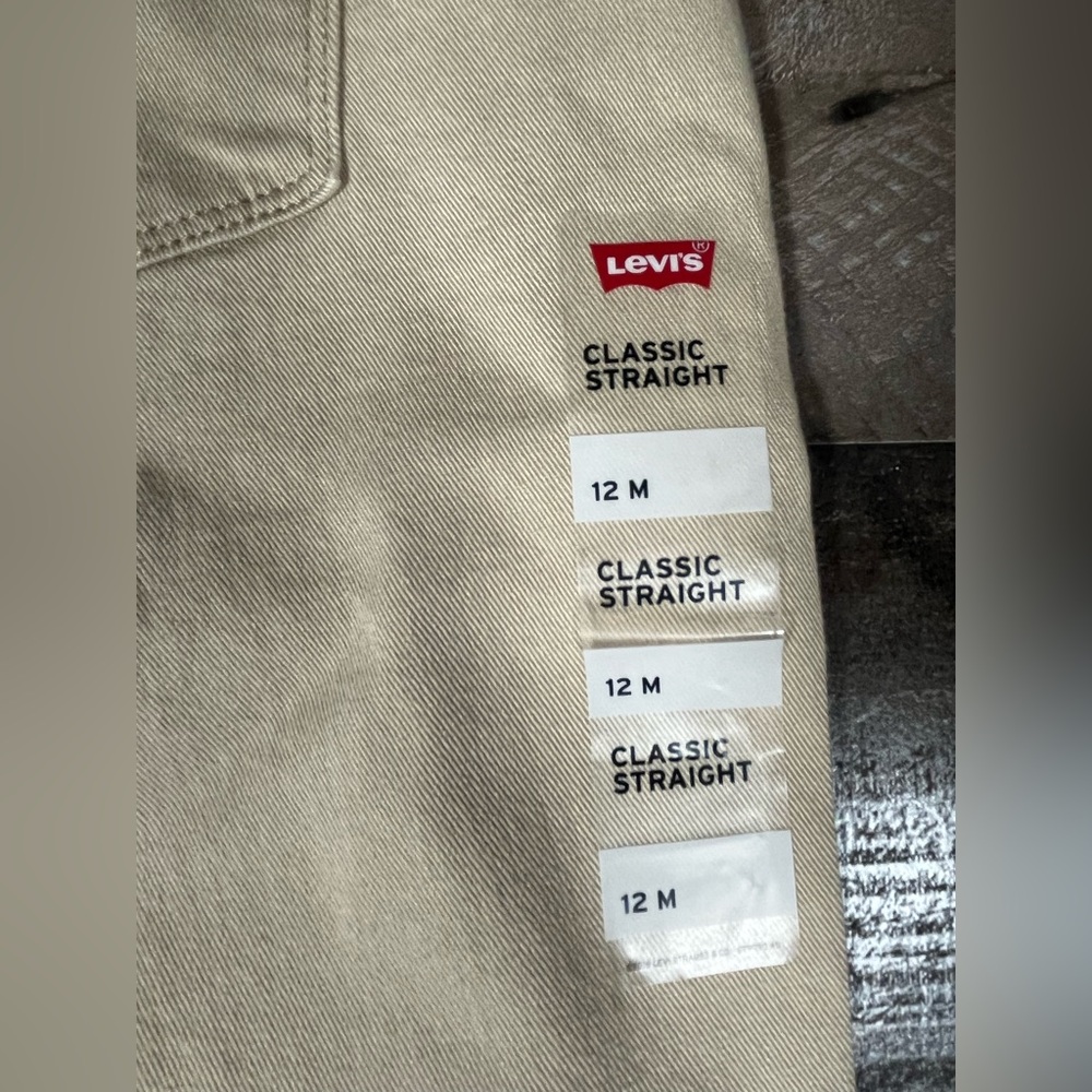 Levi's Women's Classic Straight Stretch Mid Rise Color Safari (Beige) Size 12 - Picture 11 of 12